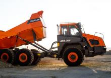 Autobasculante articulate Develon DA30-5