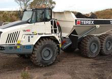 Autobasculante articulate Terex TA 400