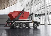 Automacarale cu sisteme de ridicare/încărcare pe platformă Multilift Futura 18.51