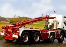 Automacarele cu sisteme de ridicare/încărcare/descărcare pe platformă Multilift CLF 26 S 3W
