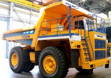 Basculante rigide Belaz 7555B