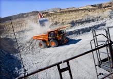 Basculante rigide Hitachi EH4000ACII
