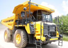 Basculante rigide Komatsu HD325-8E0
