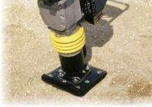 Maiuri compactoare pe benzină și Diesel Bomag BT 80 D