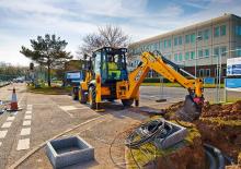 Buldoexcavatoare JCB 3CX Compact Plus