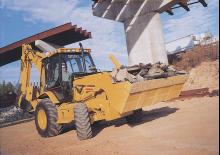 Buldoexcavatoare Caterpillar 446 D