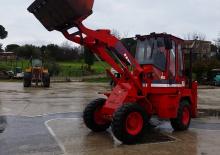 Buldoexcavatoare FAI 555