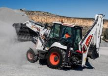 Buldoexcavatoare Bobcat B730