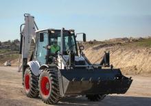 Buldoexcavatoare Bobcat B780