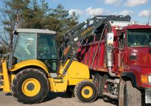 Buldoexcavatoare New Holland B95C TC