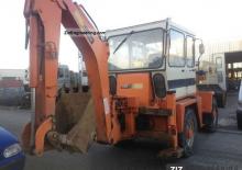 Buldoexcavatoare Terex-Schaeff SKB 900
