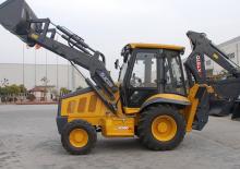 Buldoexcavatoare XCMG XT870