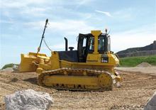 Buldozere pe șenile Komatsu D61PX-12