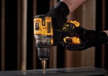 Burghie și șurubelnite fără fir DEWALT DCD701N-XJ