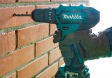 Burghie și șurubelnite fără fir Makita HP333D