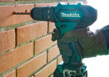 Burghie și șurubelnite fără fir Makita HP333D