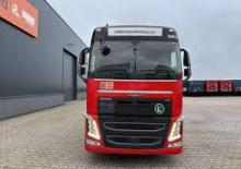 Capete tractor Volvo Trucks FH13.420 6x2 Tractor
