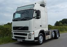 Capete tractor Volvo Trucks FH.420 LNG 6x2 Pusher Tractor