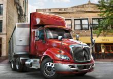 Capete tractor International RH613 113 Hi-Rise Sleeper  International A26