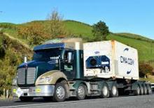 Capete tractor Kenworth T410 600mm Aero roof MX13 8x4