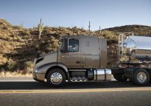 Capete tractor Volvo Trucks VNR 660.425 4x2