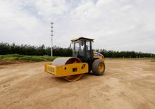 Cilindri compactori cu un singur tambur SEM 510