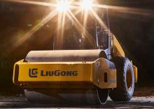 Cilindri compactori cu un singur tambur Liugong 6613E