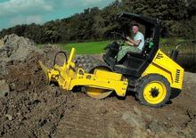 Cilindri compactori cu un singur tambur Bomag BW 124 PDH