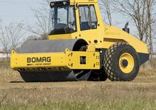 Cilindri compactori cu un singur tambur Bomag BW 211 D-40