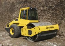 Cilindri compactori cu un singur tambur Bomag BW 211 D-4i