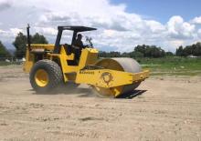 Cilindri compactori cu un singur tambur Bomag BW 212 D