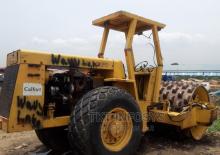 Cilindri compactori cu un singur tambur Bomag BW 212 PD