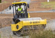 Cilindri compactori cu un singur tambur Bomag BW 213 D-5