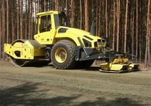 Cilindri compactori cu un singur tambur Bomag BW 213 DH-4 BVC/P