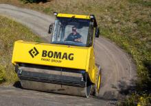 Cilindri compactori cu un singur tambur Bomag BW 213 DH-5