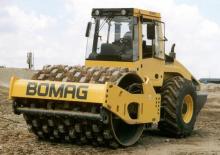 Cilindri compactori cu un singur tambur Bomag BW 214 PDH-4