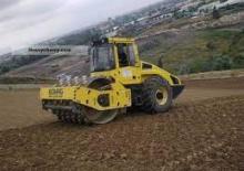 Cilindri compactori cu un singur tambur Bomag BW 214 PDHC-4