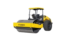Cilindri compactori cu un singur tambur Bomag BW 215 D-5 SL
