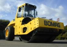 Cilindri compactori cu un singur tambur Bomag BW 216 D-4