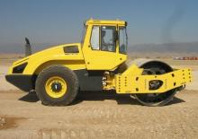Cilindri compactori cu un singur tambur Bomag BW 219 DH-4