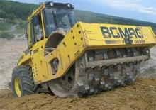 Cilindri compactori cu un singur tambur Bomag BW 219 PDH-4