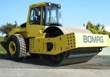 Cilindri compactori cu un singur tambur Bomag BW 226 PDH-4