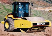 Cilindri compactori cu un singur tambur Caterpillar CP-683E