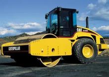 Cilindri compactori cu un singur tambur Caterpillar CS 663 E