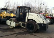 Cilindri compactori cu un singur tambur YTO LT207G