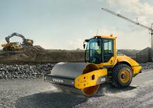 Cilindri compactori cu un singur tambur Volvo SD135B 