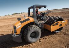 Cilindri compactori cu un singur tambur Case SV216D