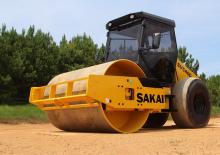 Cilindri compactori cu un singur tambur Sakai SV640D