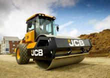 Cilindri compactori cu un singur tambur JCB-Vibromax VM137 PD