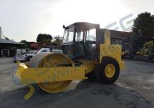 Cilindri compactori cu un singur tambur Vibromax W 1802 PD